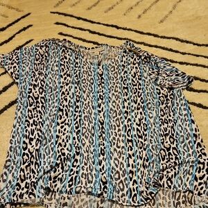 Dana Buchman Blue and Black Leopard Stripe Blouse